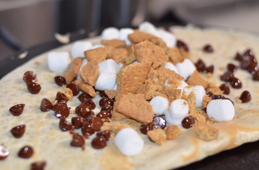 Tabletop Crepes and Games | 1369 Johnston Rd, White Rock, BC V4B 3Z3, Canada | Phone: (604) 531-0990