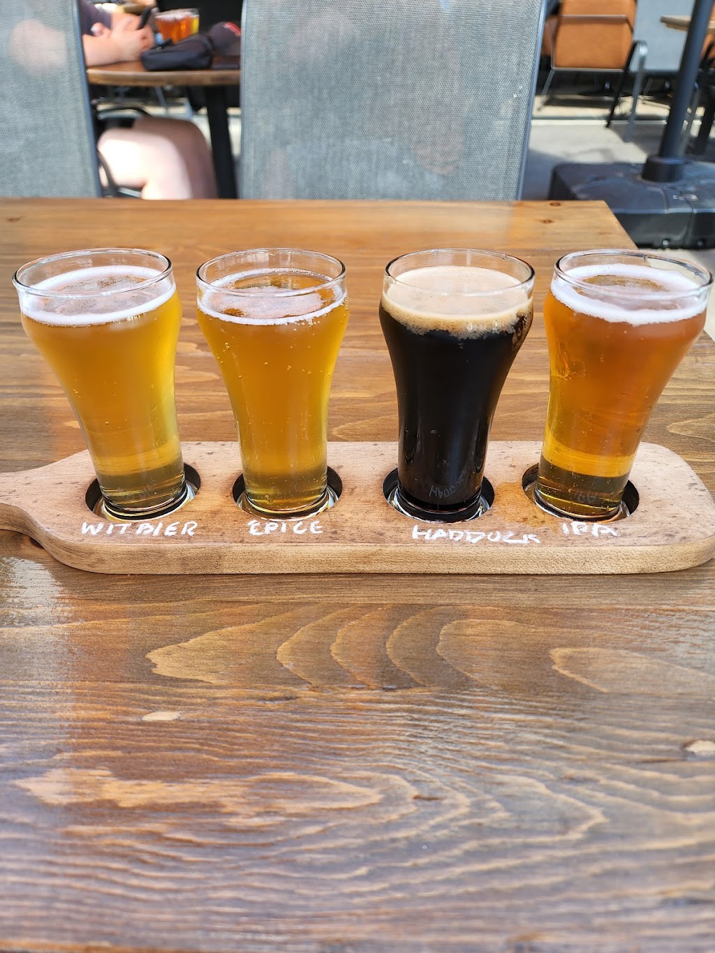 La Garnison - Microbrasserie & Resto-Pub | 4256 Rue Laval, Lac-Mégantic, QC G6B 1B5, Canada | Phone: (819) 583-3737