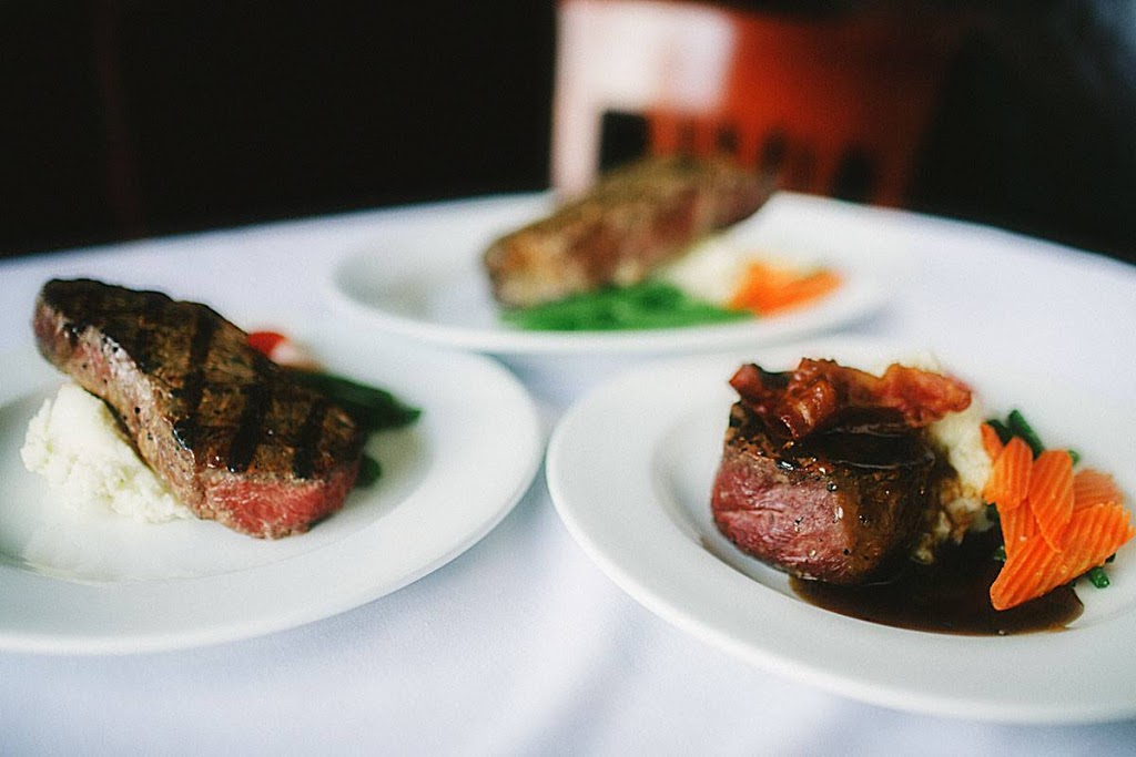 Sandstone Grillhouse | 5467 Victoria Ave, Niagara Falls, ON L2G 3L3, Canada | Phone: (905) 354-7225
