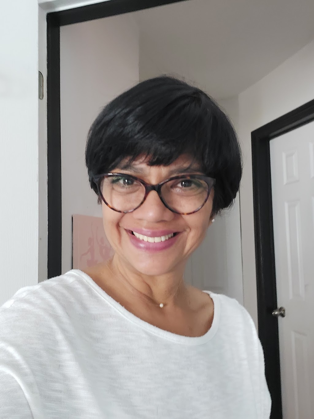 Salon Momo | 434 Bd Cartier O, Laval, QC H7N 2L4, Canada | Phone: (450) 978-4272