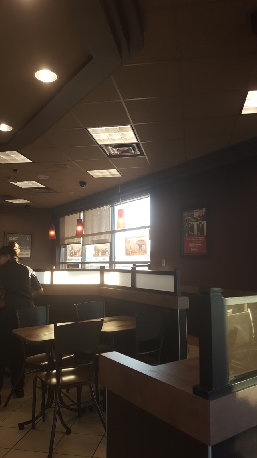 Tim Hortons | 225 Henry St, Brantford, ON N3S 7R4, Canada | Phone: (519) 753-4816