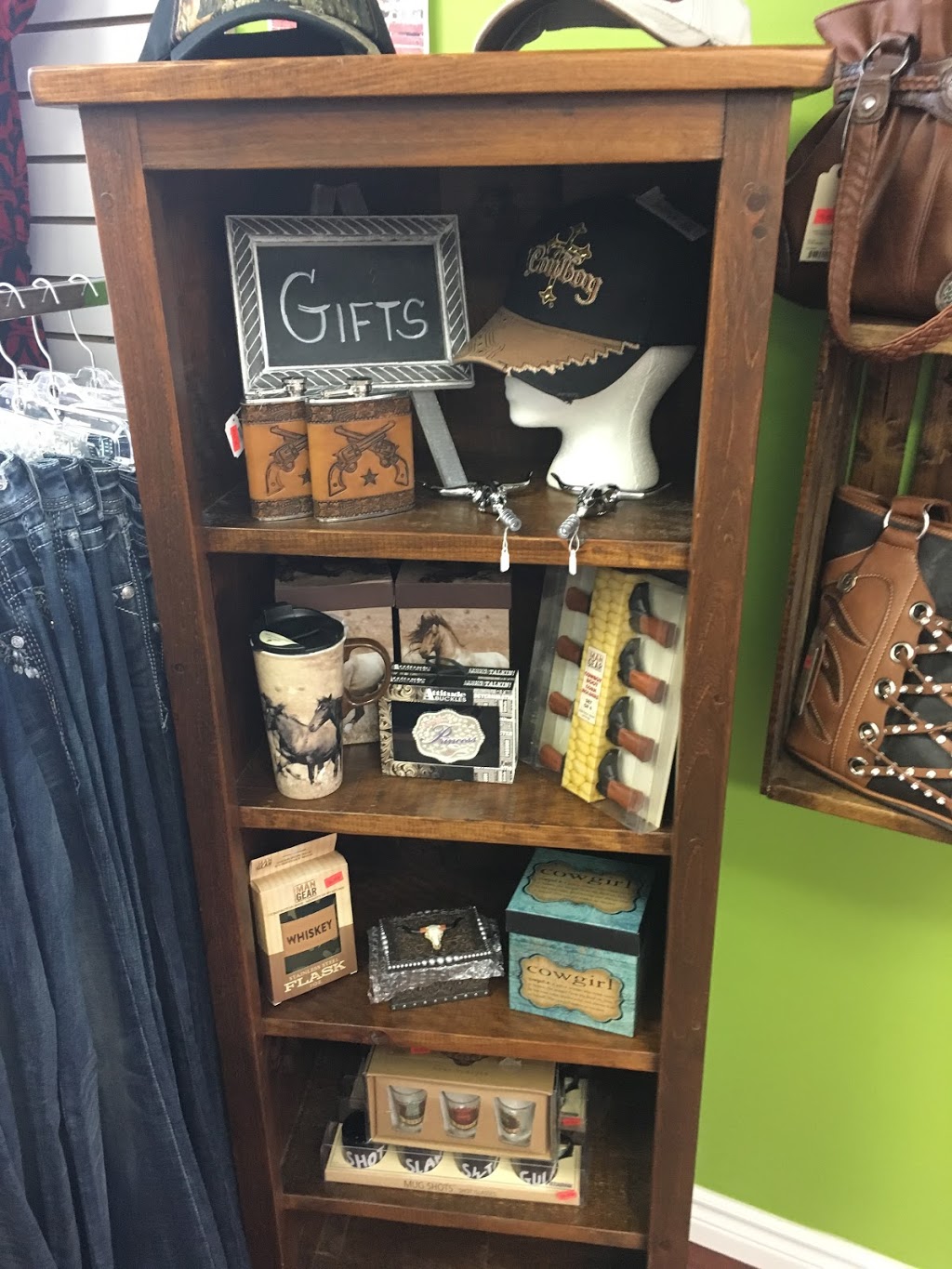 RE-YUZE-IT | 2372 County Rd 45, Norwood, ON K0L 2V0, Canada | Phone: (705) 837-2085