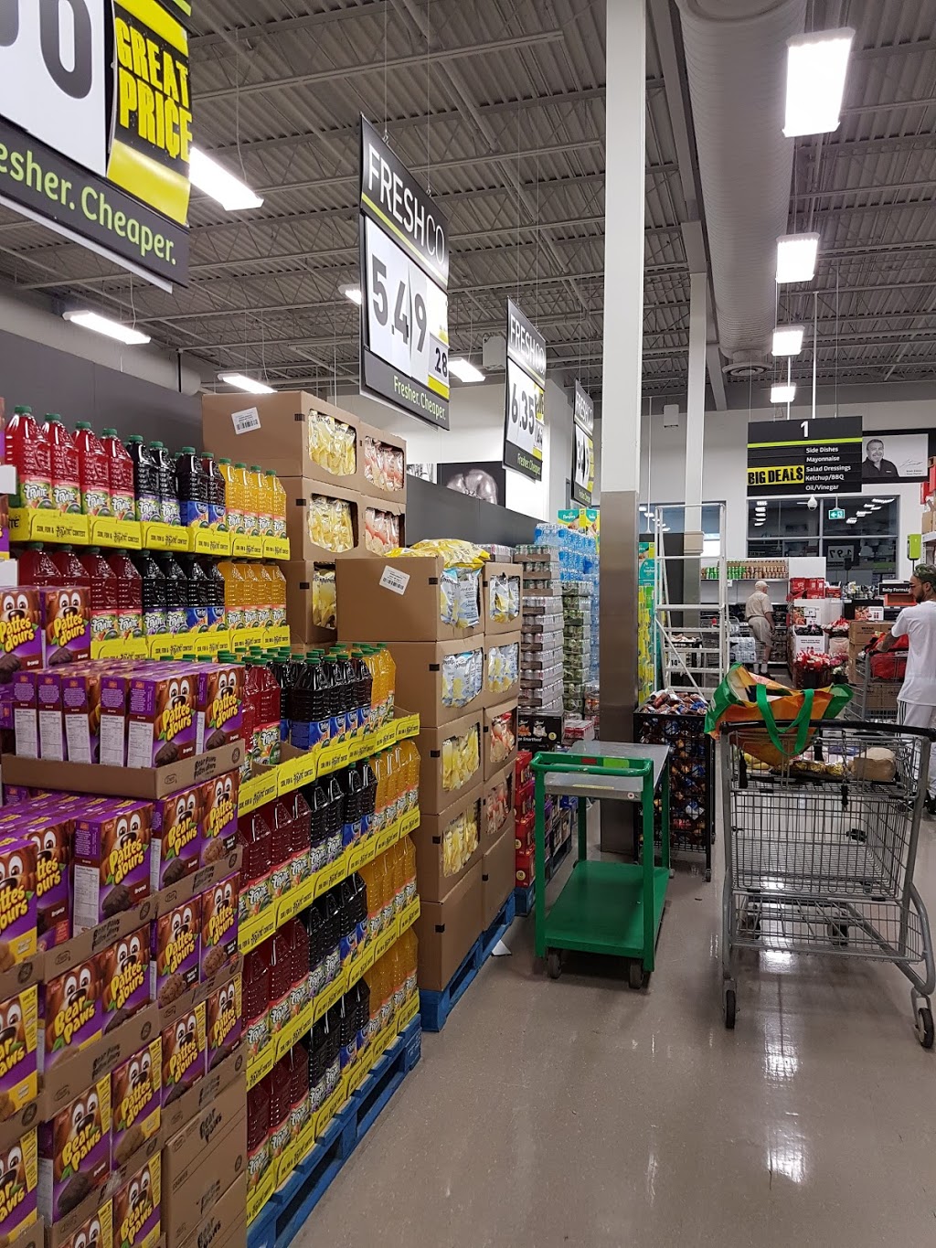 FreshCo | 75 Dundas St N, Cambridge, ON N1R 6G5, Canada | Phone: (519) 620-9022