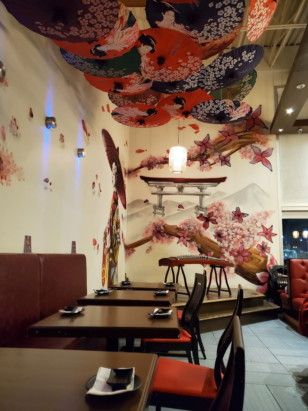 Sushi Hinata | 46 Bd de la Cité-des-Jeunes #170, Vaudreuil-Dorion, QC J7V 9L5, Canada | Phone: (450) 455-0410