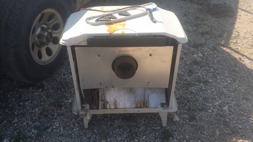 McLean Jeff Auto Recycle | 4946 Bruce County Rd 3, Port Elgin, ON N0H 2C6, Canada | Phone: (519) 389-5080