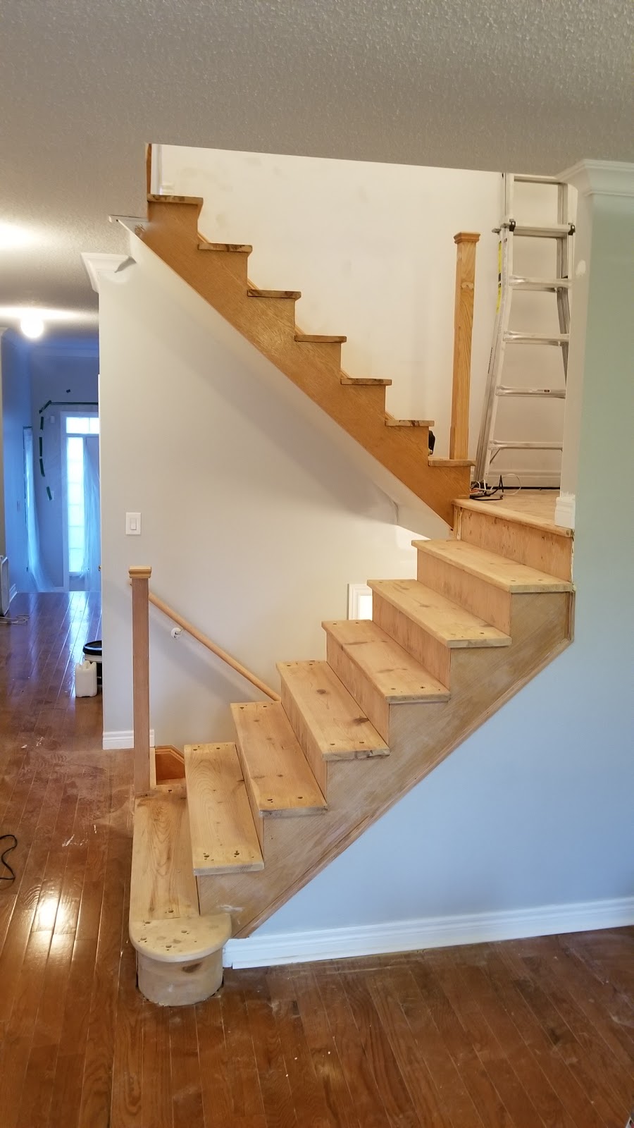 LINE INTERIOR INC. | 48 Truchard Ave, Markham, ON L6C 0N2, Canada | Phone: (416) 553-5442