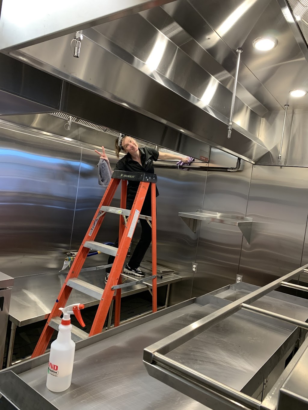 Call Keri Cleaning Services | 1138 Dobler Rd, Parksville, BC V9P 2C5, Canada | Phone: (250) 937-0505