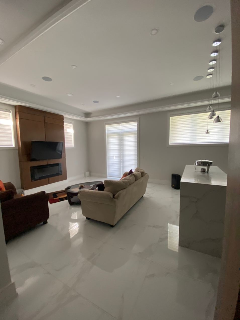 Ava Window Fashion Blinds Shop | 293 Norfinch Dr, North York, ON M3N 1Y7, Canada | Phone: (647) 797-8600