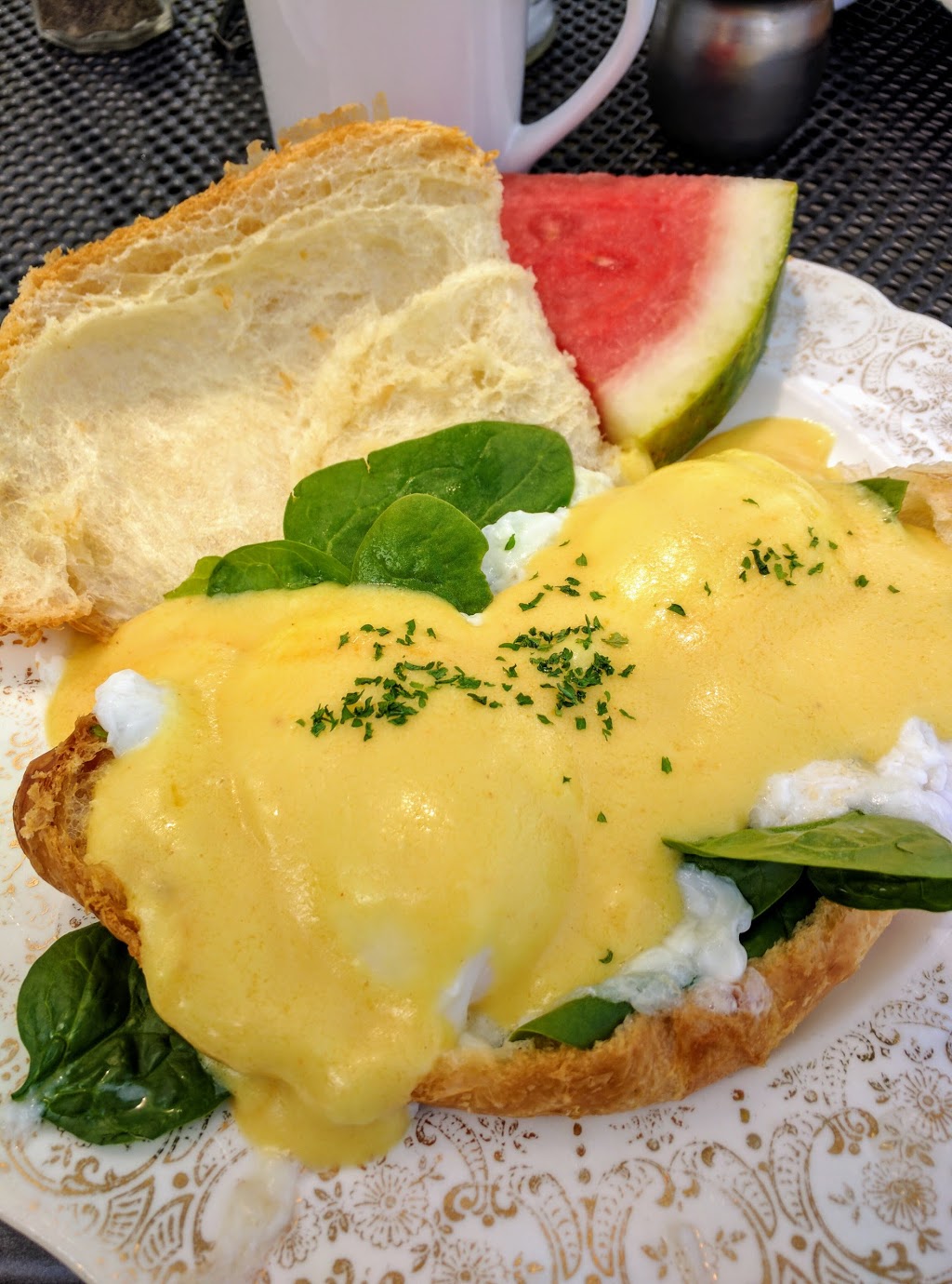 Flying Squirrel Bistro inc. | 27 Main St W, Port Colborne, ON L3K 3T8, Canada | Phone: (289) 836-8382