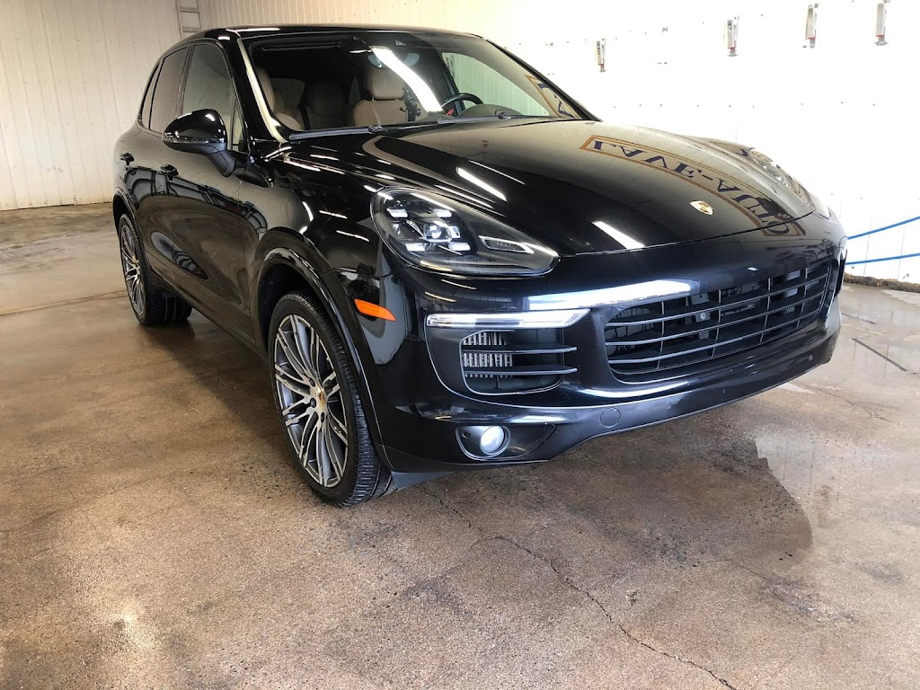 Esthétique Auto El Amigo Inc - Lave-Auto | 3113 Rue Bernard-Pilon Local A, Saint-Mathieu-de-Beloeil, QC J3G 4S5, Canada | Phone: (514) 629-2980
