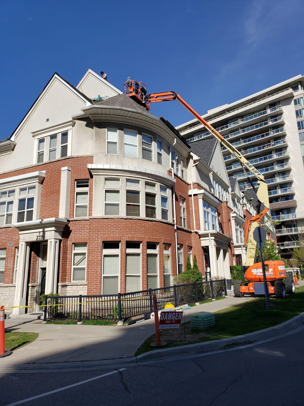 Green Roofing Solutions | 61 Astoria Ave, York, ON M6N 2V6, Canada | Phone: (416) 839-8554