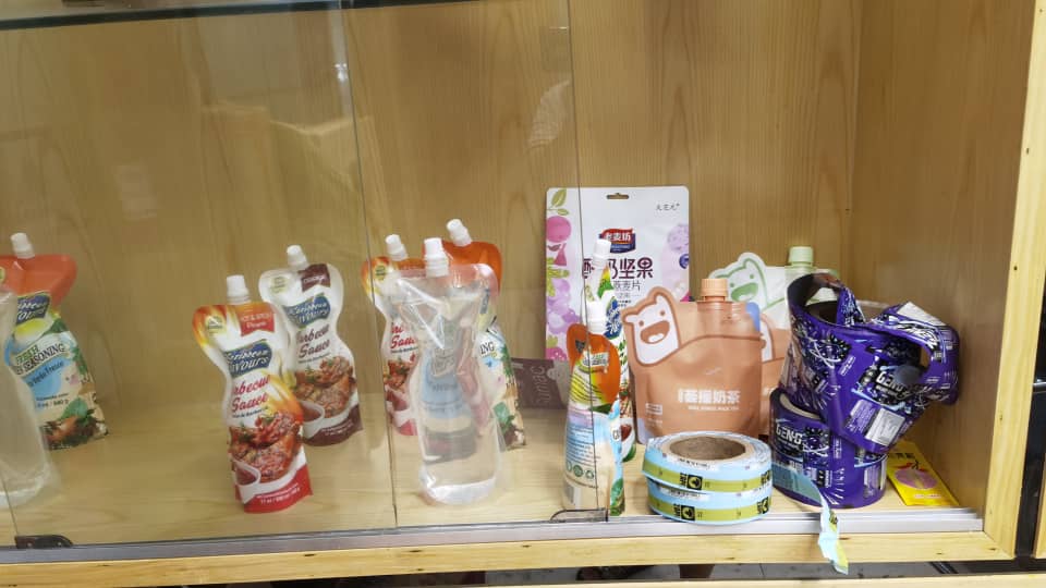 Universal Packaging | 265 Quigley Rd, Hamilton, ON L8K 6C6, Canada | Phone: (630) 908-4525