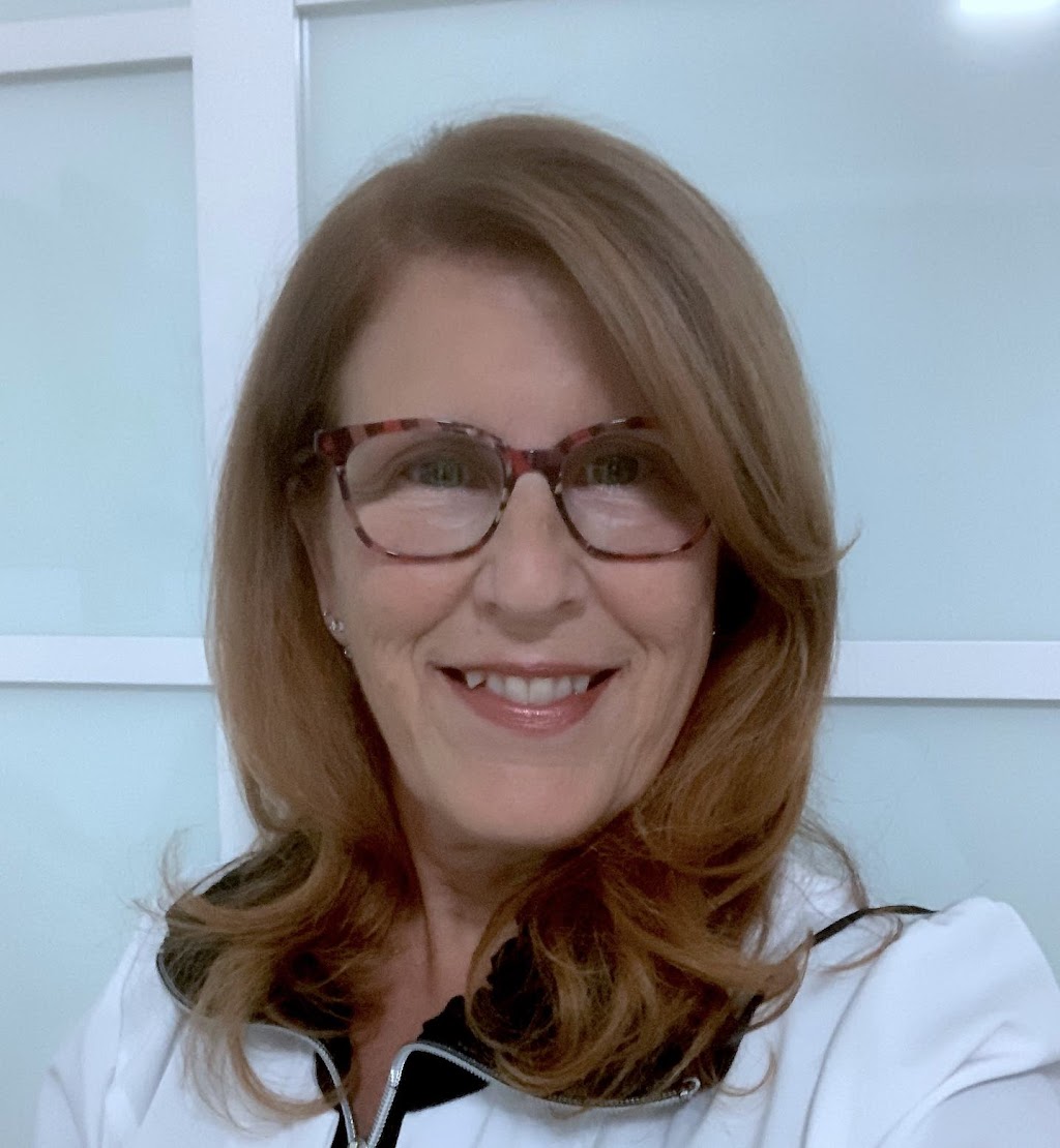Guylaine Larivière Infirmière | 44 Rue Beauchemin, Varennes, QC J3X 1R1, Canada | Phone: (514) 213-7740