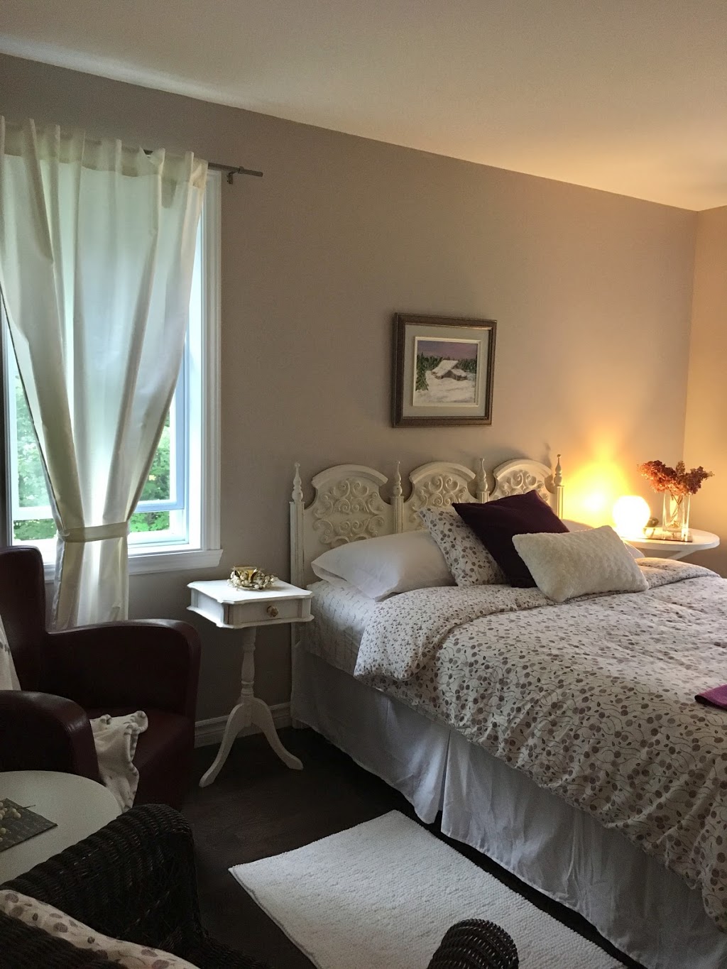 Au Gré Du Temps -Gîte | 24 Rue de la Paix, Shefford, QC J2M 1J8, Canada | Phone: (579) 488-2277