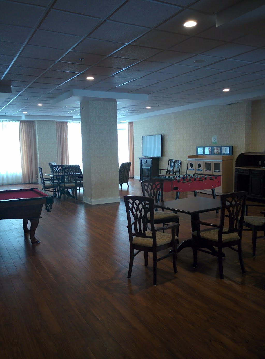 Friel Residence (FRL) | 240 Friel St, Ottawa, ON K1N 1H6, Canada | Phone: (888) 564-4545