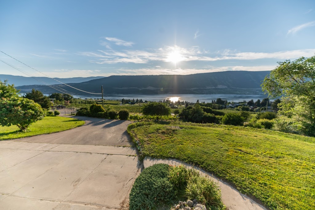 Misty Mountain B&B | 14111 Talbot Rd, Lake Country, BC V4V 2C2, Canada | Phone: (403) 478-4546