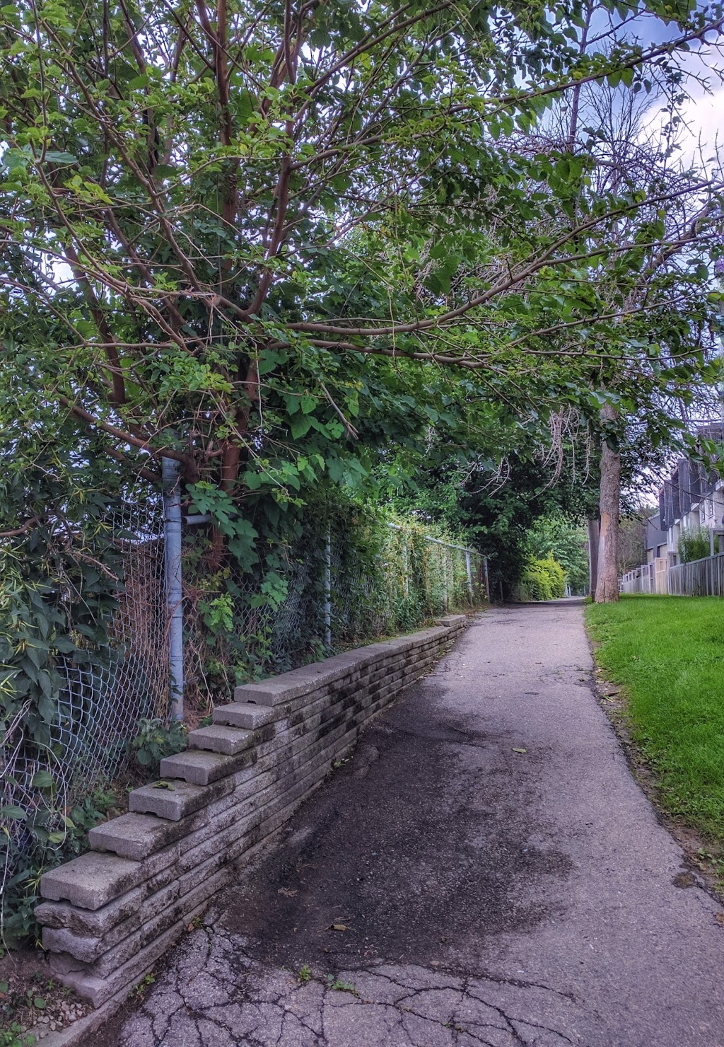 Flemingdon Park | 150 Grenoble Dr, North York, ON M3C 1B9, Canada | Phone: (416) 395-0300