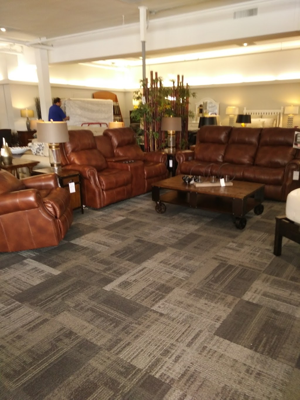 City Mattress | 3636 Sheridan Dr, Amherst, NY 14226, USA | Phone: (716) 837-6111