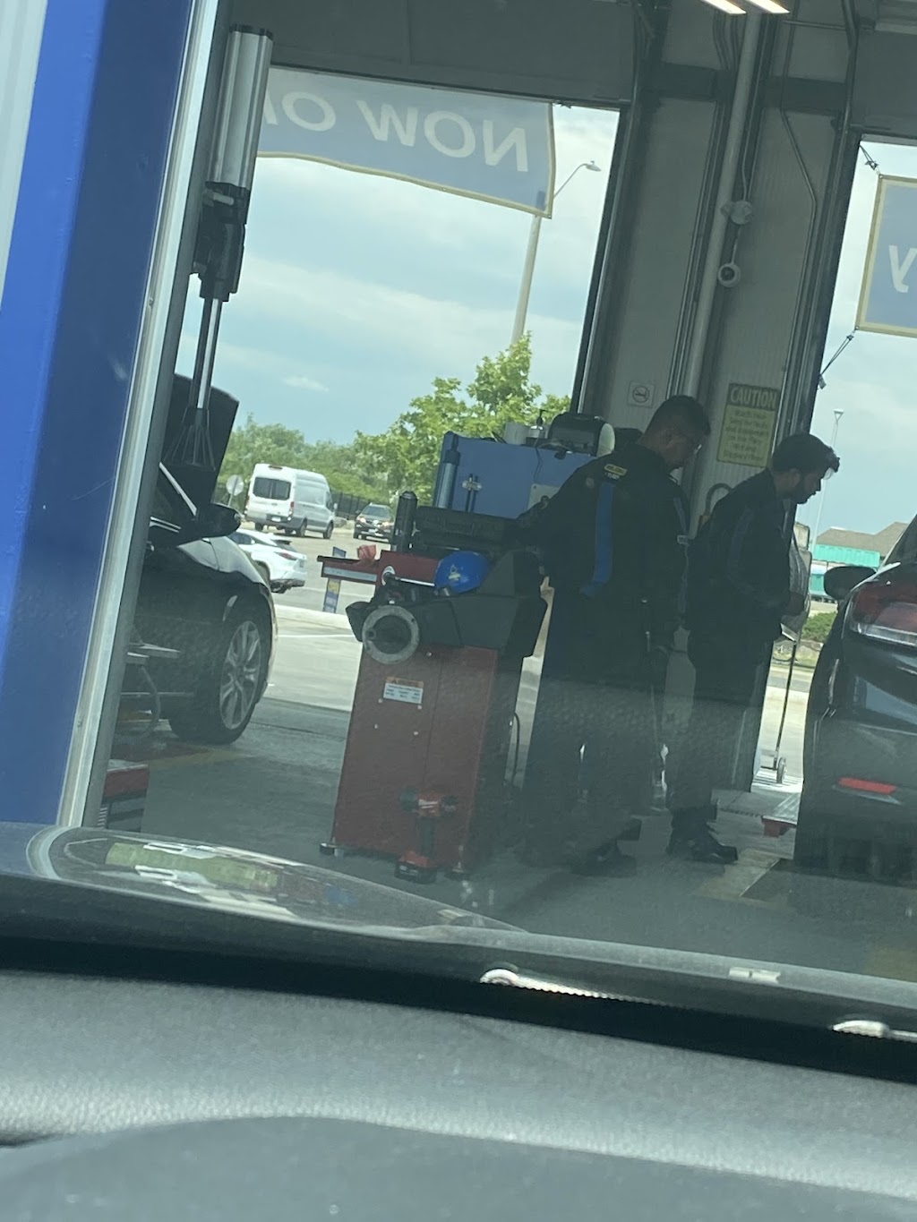 Mr. Lube + Tires | 315 Fogal Rd, Brampton, ON L6P 4R2, Canada | Phone: (905) 257-3001