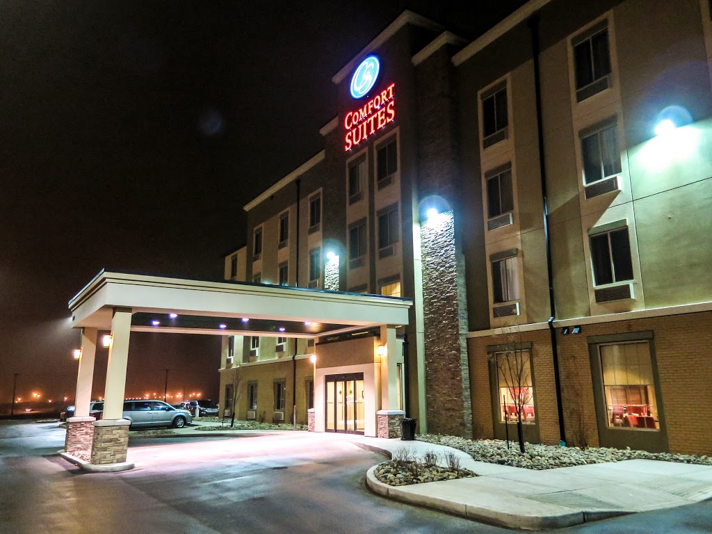 Comfort Suites Regina | 4300 Diefenbaker Dr, Regina, SK S4X 0M2, Canada | Phone: (306) 949-4000
