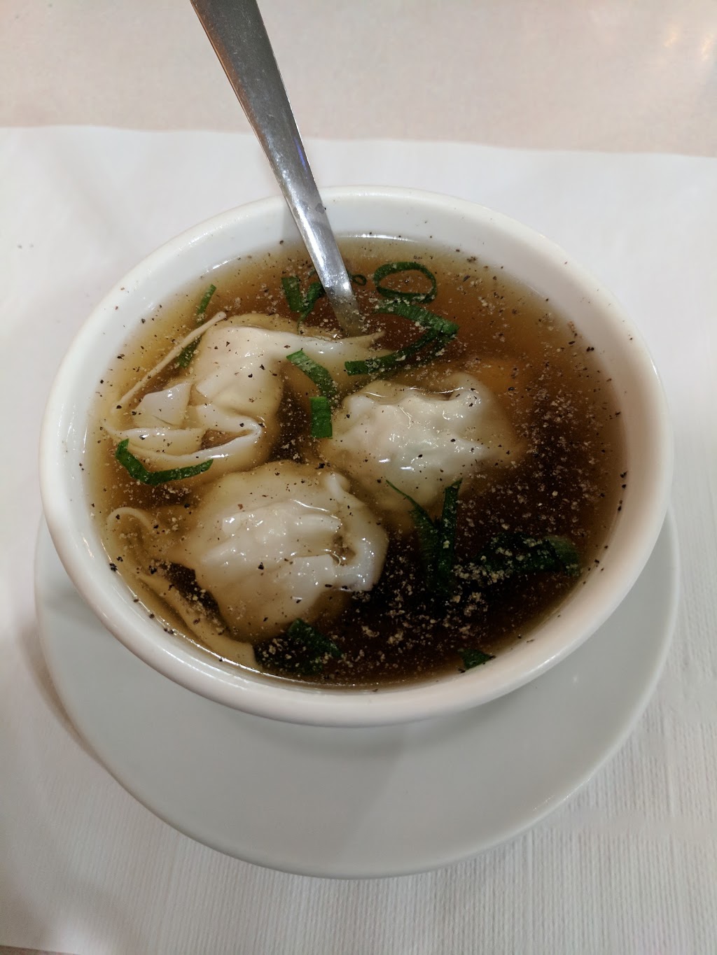 Sun Chiu Kee | 519 London St, Winnipeg, MB R2K 2A5, Canada | Phone: (204) 667-1282