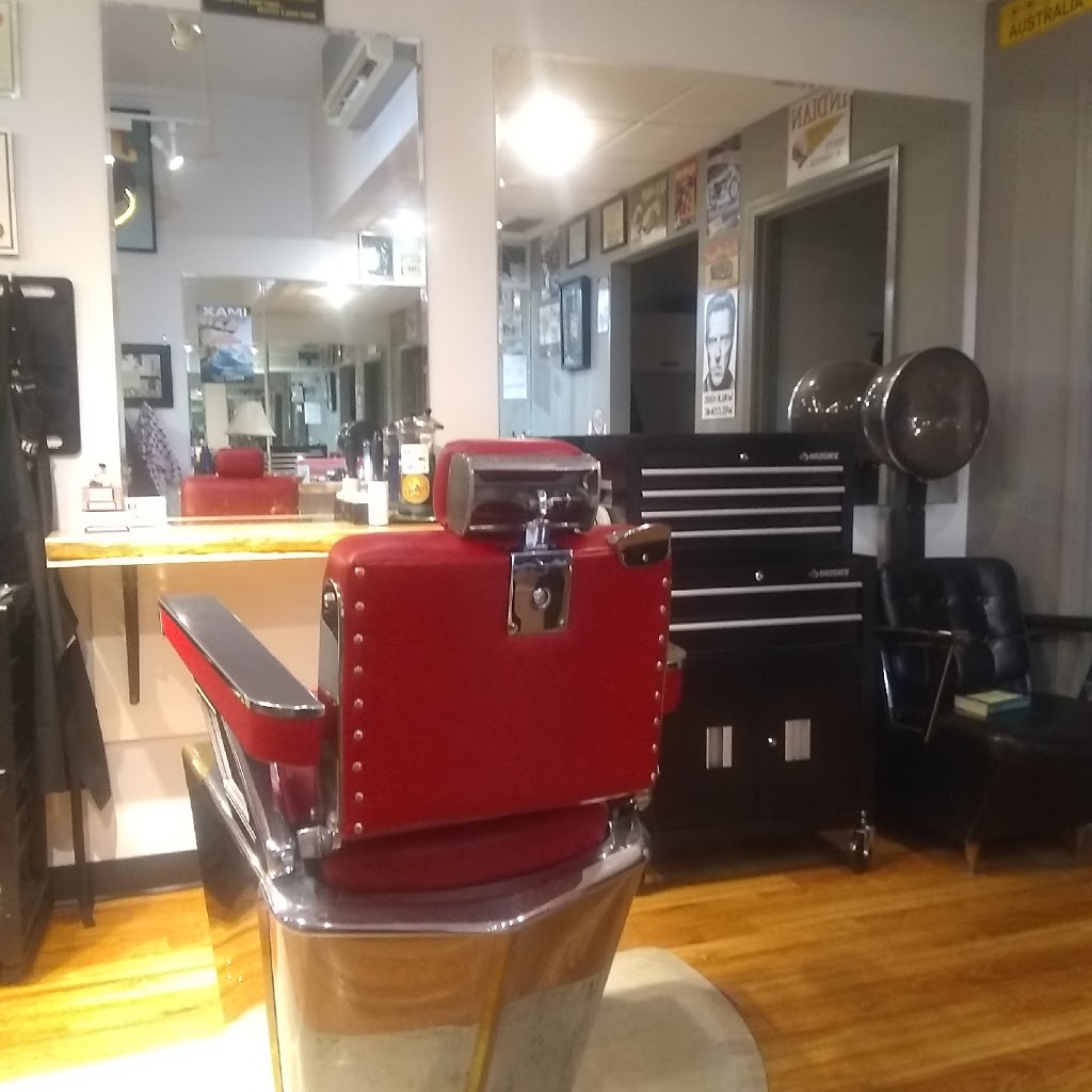 JC Barber @ Cordova Hair & Barbershop | 5325 Cordova Bay Rd #110, Victoria, BC V8Y 2L3, Canada | Phone: (250) 589-3269