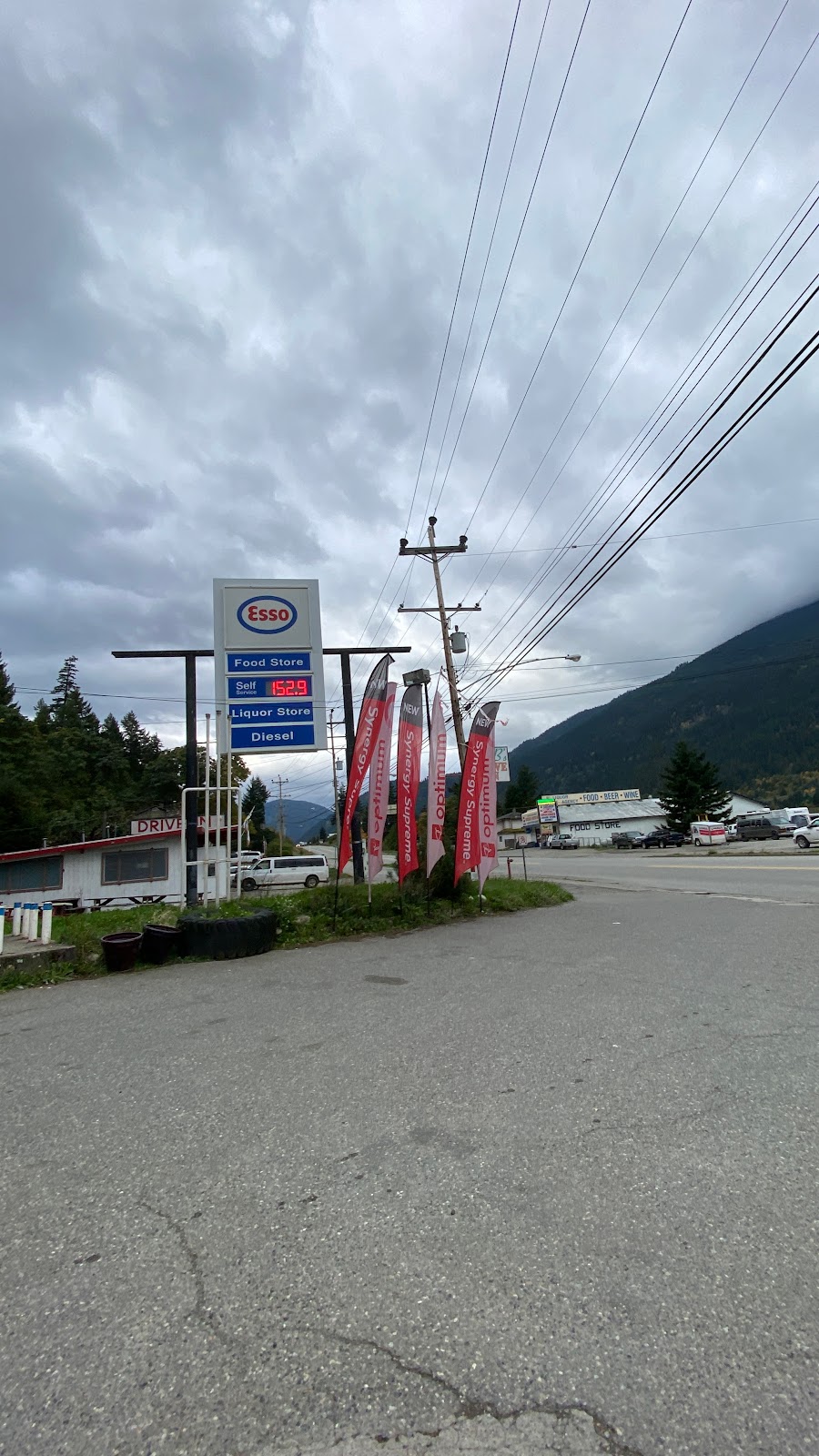 Esso | 48100 Trans-Canada Hwy, Boston Bar, BC V0K 1C0, Canada | Phone: (604) 867-8868