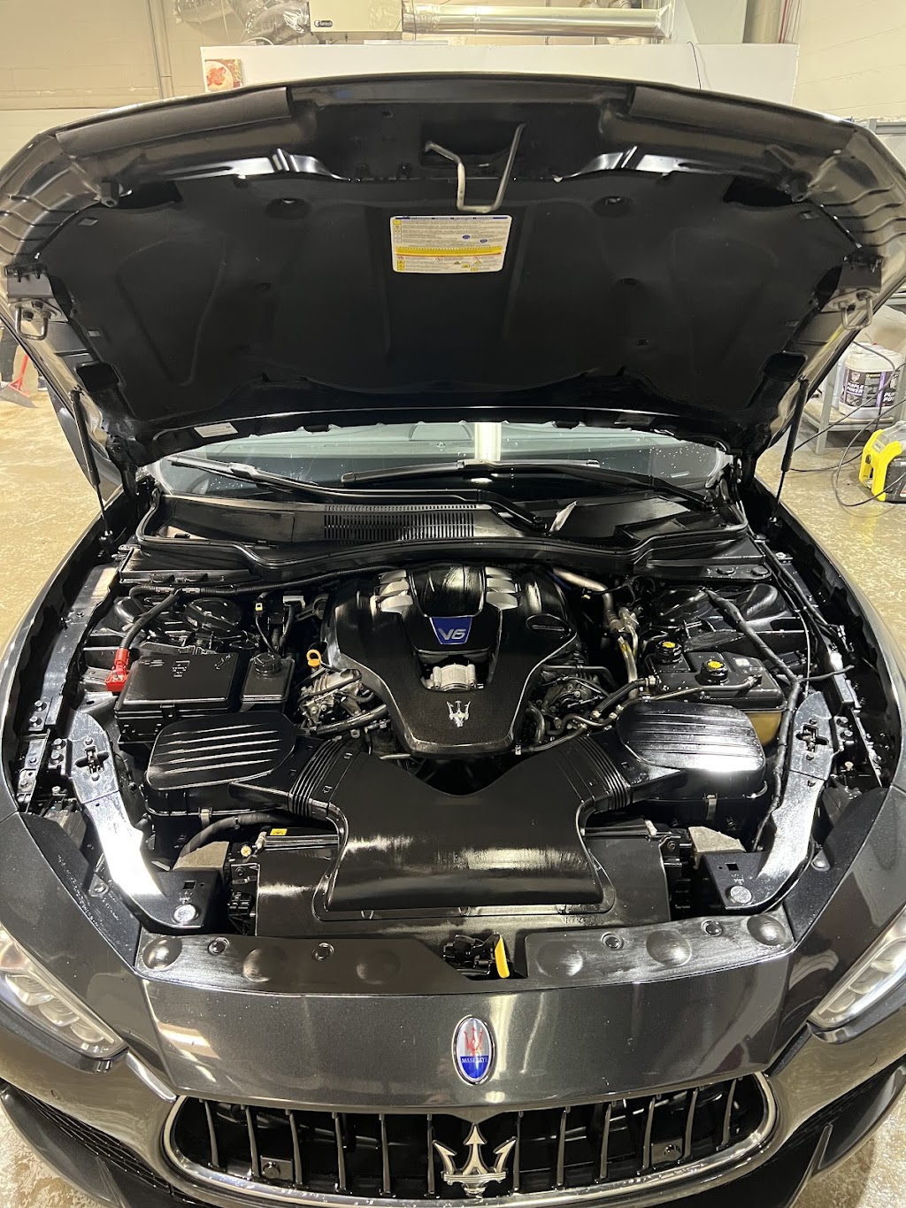 Wash It Auto Detailing | 43 Base Line Rd W Unit:2, London, ON N6J 1V5, Canada | Phone: (519) 672-2441