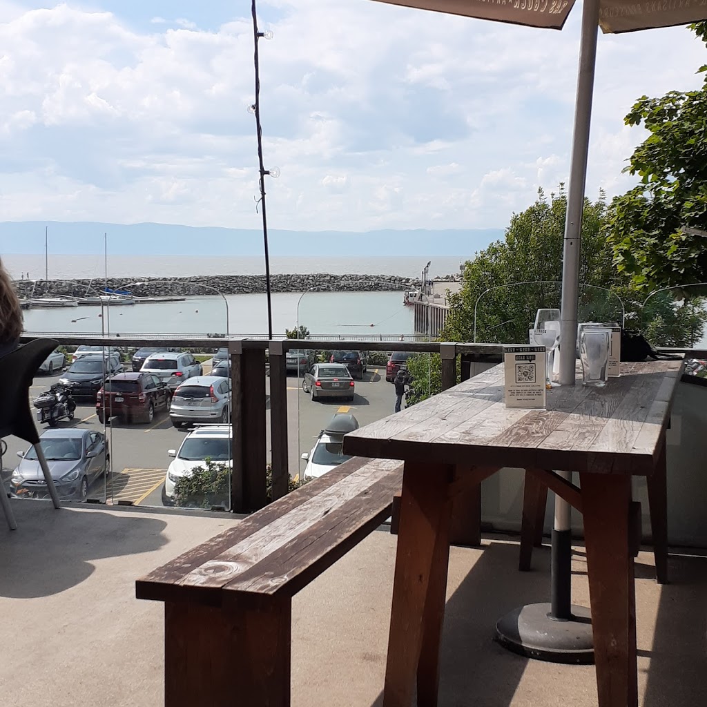 Pub Ras LBock | 250 Rue du Quai, Saint-Jean-Port-Joli, QC G0R 3G0, Canada | Phone: (418) 371-0998