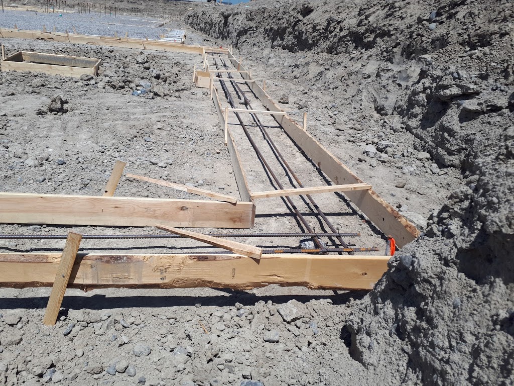 East Beach Parkette | 125 Port Darlington Rd, Bowmanville, ON L1C 3K3, Canada