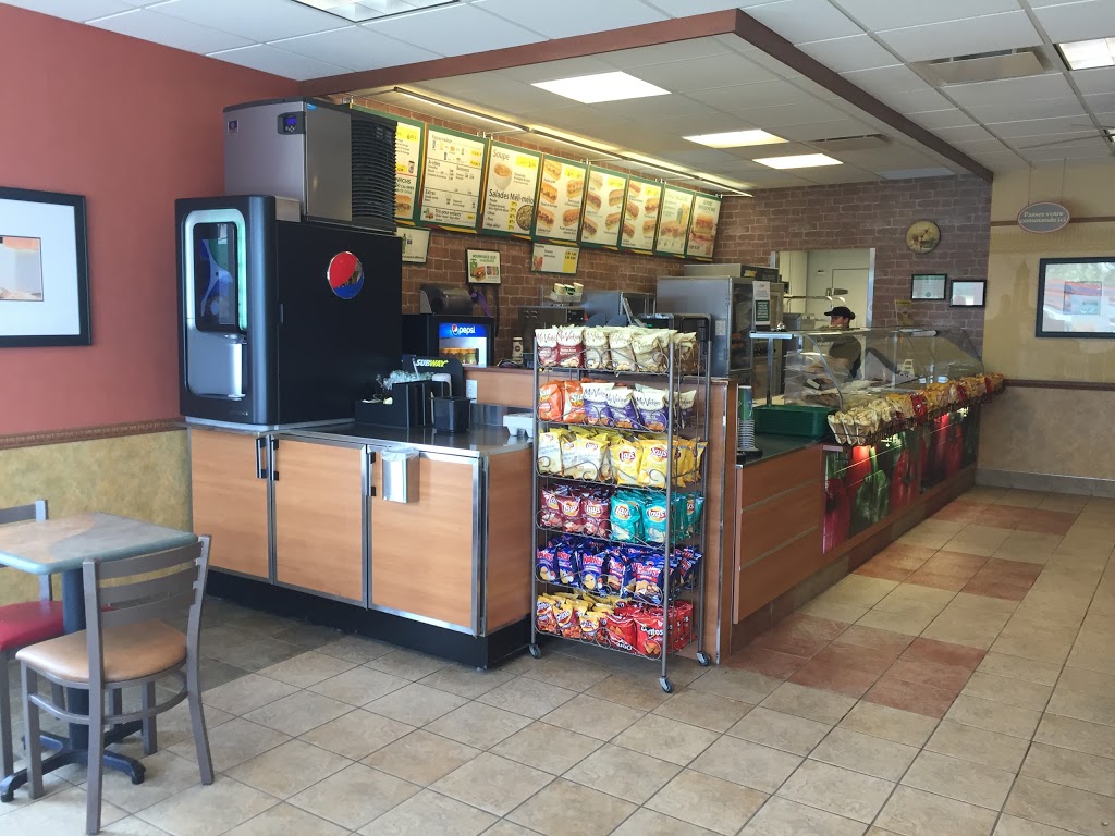 Subway | 1278 Avenue Champlain, Disraeli, QC G0N 1E0, Canada | Phone: (418) 449-4000
