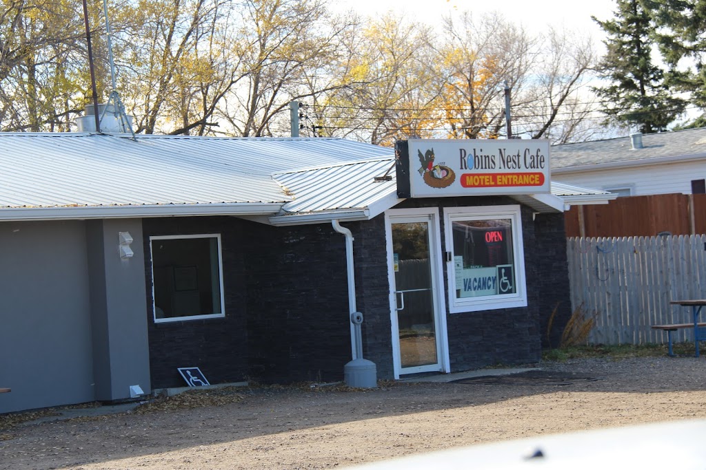 Robins Nest Motel and Cafe | junction hwy 1 &, MB-5, Carberry, MB R0K 0H0, Canada | Phone: (204) 834-2878