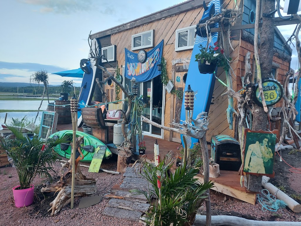Johnny Hollywoods courier taxi services | 103 Whitehall Rd, Parrsboro, NS B0M 1S0, Canada | Phone: (902) 613-0049