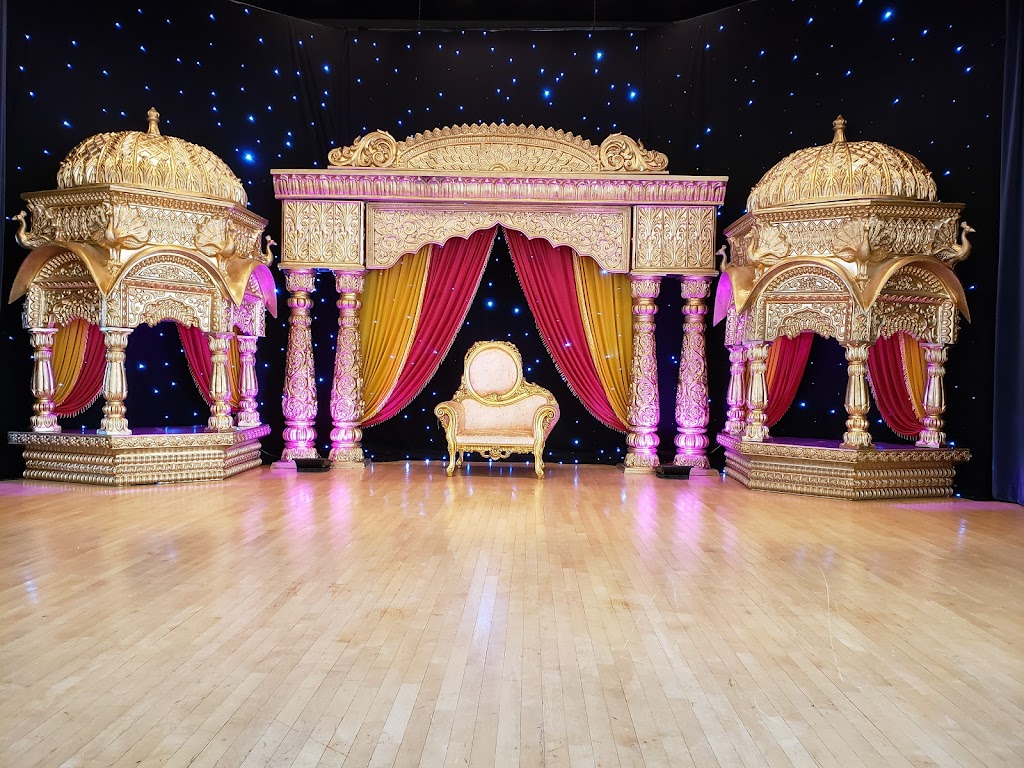 Mount Royal City Hall | 90 Av. Roosevelt, Mont-Royal, QC H3R 1Z5, Canada | Phone: (514) 734-2900