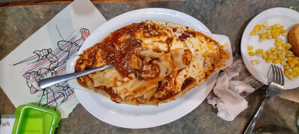 Quinte Restaurant | 135 Cannifton Rd, Belleville, ON K8N 4V4, Canada | Phone: (613) 962-1313