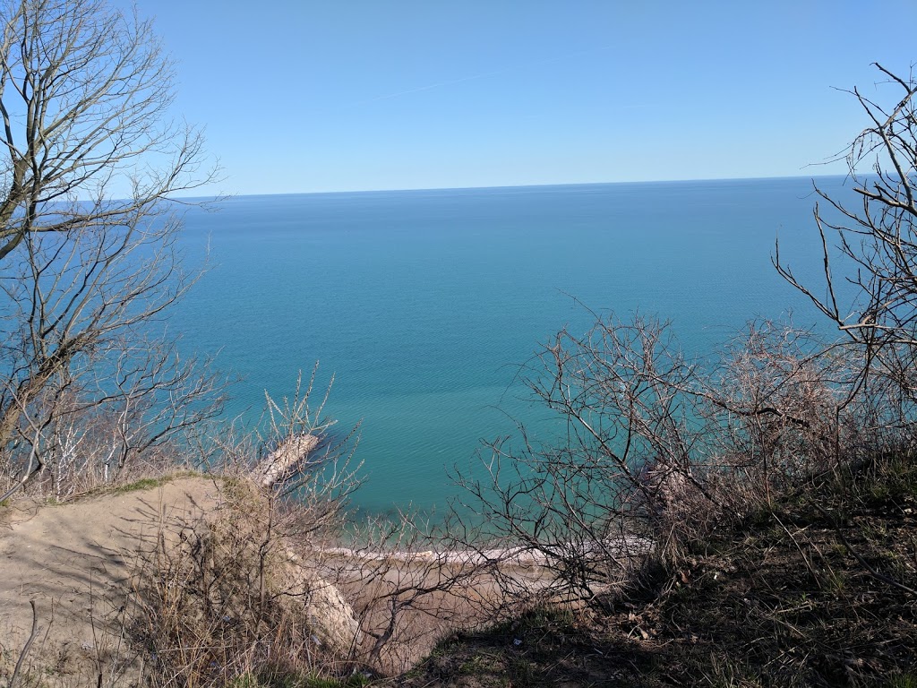 Scarborough Heights Park | 27 Fishleigh Dr, Scarborough, ON M1N 3K3, Canada | Phone: (416) 338-4386