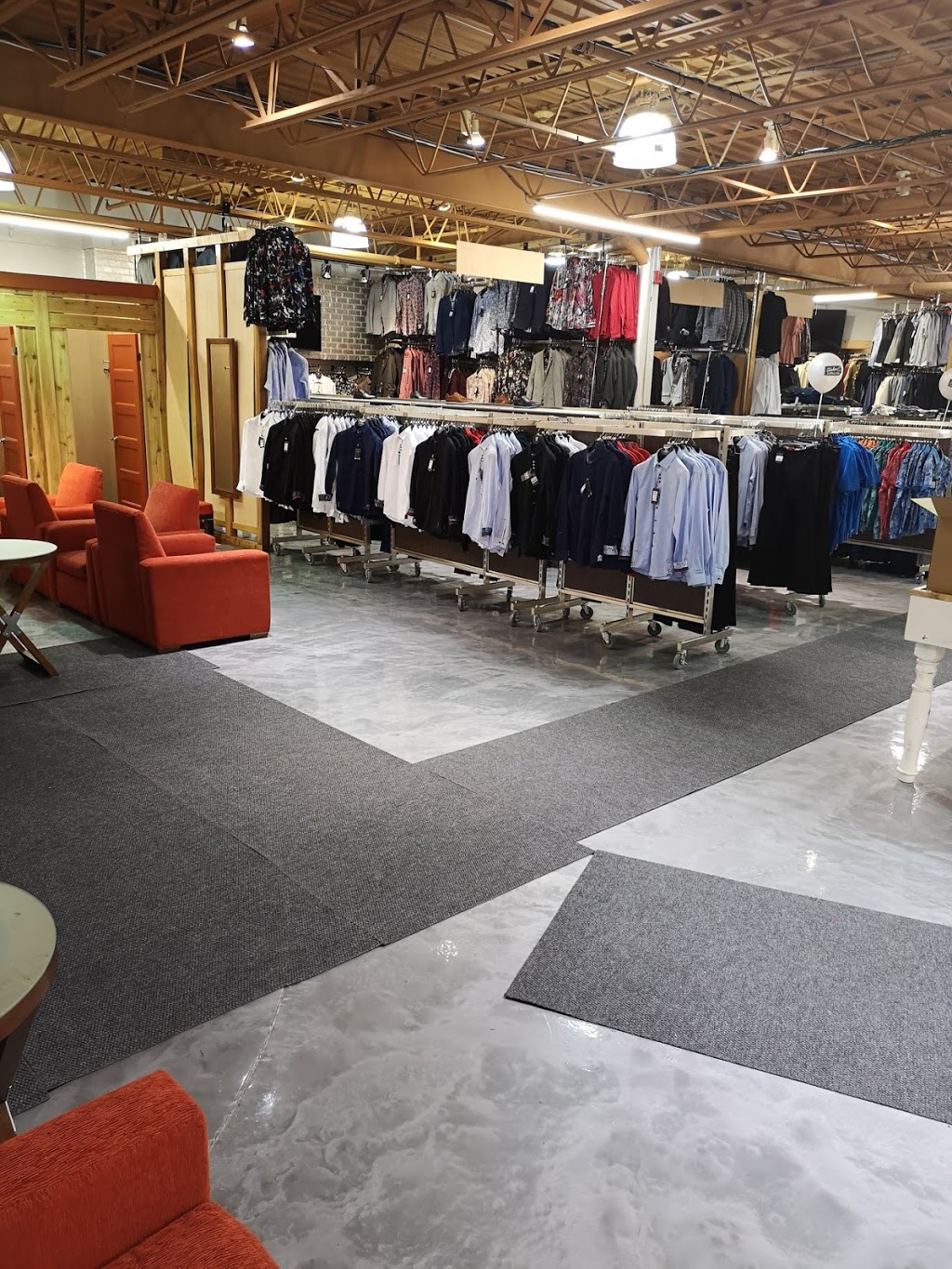 Boutique Designers | 927 Boulevard Saint-Jean-Baptiste, Mercier, QC J6R 2K8, Canada | Phone: (514) 384-6444