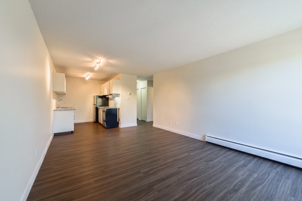 Monterey Pointe | 14503 77 St, Edmonton, AB T5C 1E7, Canada | Phone: (780) 413-0014
