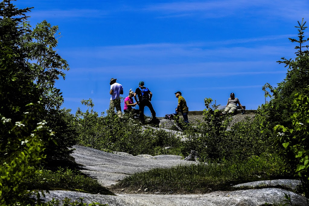 Stationnement Mont Hereford | 555 Chemin de Coaticook, East Hereford, QC J0B 1S0, Canada