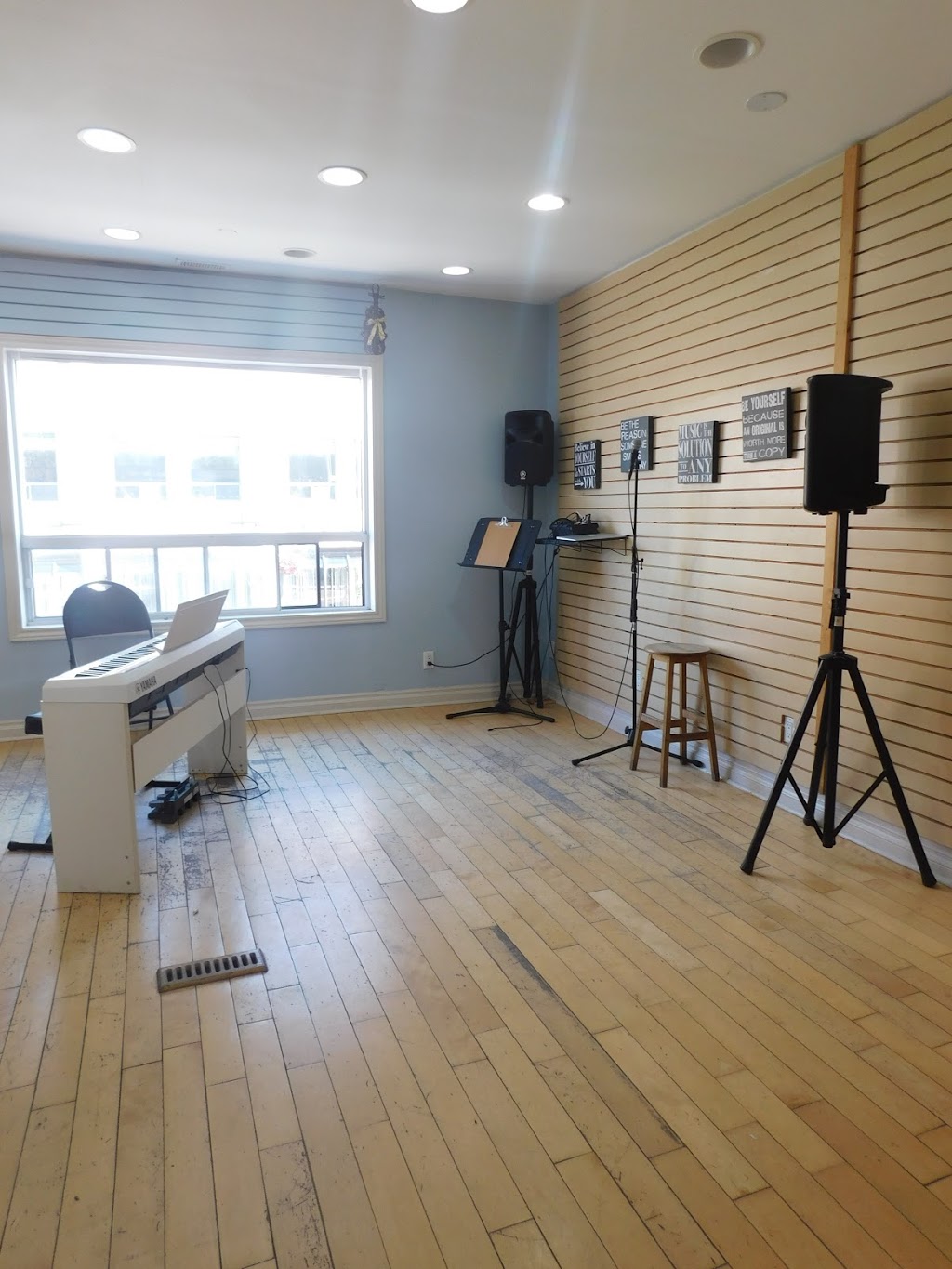 Elite Music Academy | 822 Danforth Ave, Toronto, ON M4J 1L6, Canada | Phone: (416) 406-5355