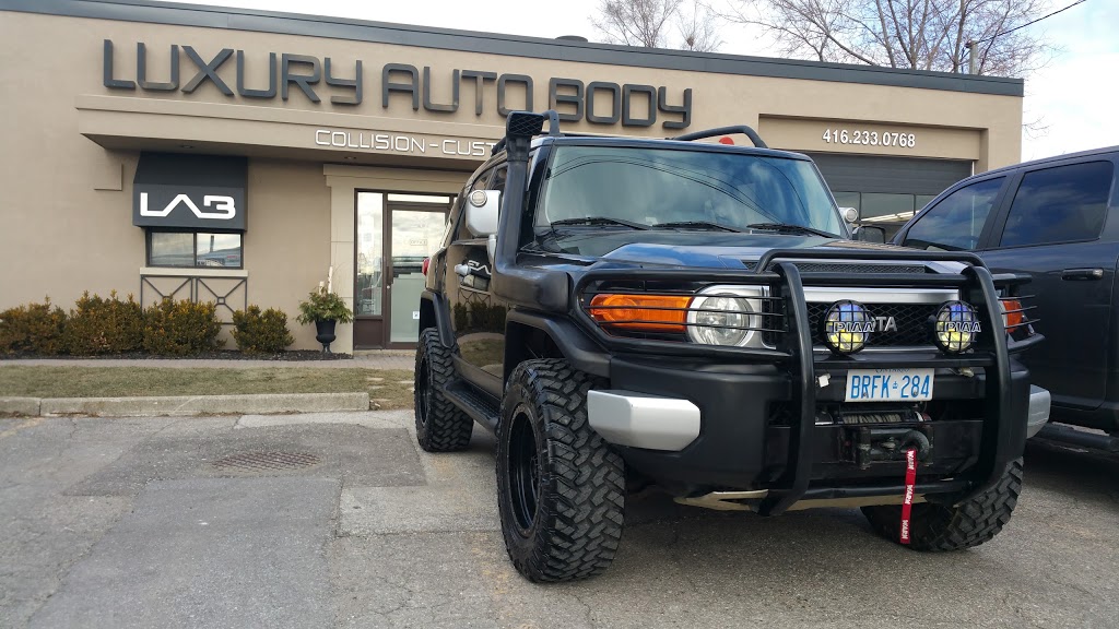 Luxury Auto Body & Collision | 26Chauncey Ave, Toronto, ON M8Z 2Z4, Canada | Phone: (416) 233-0768