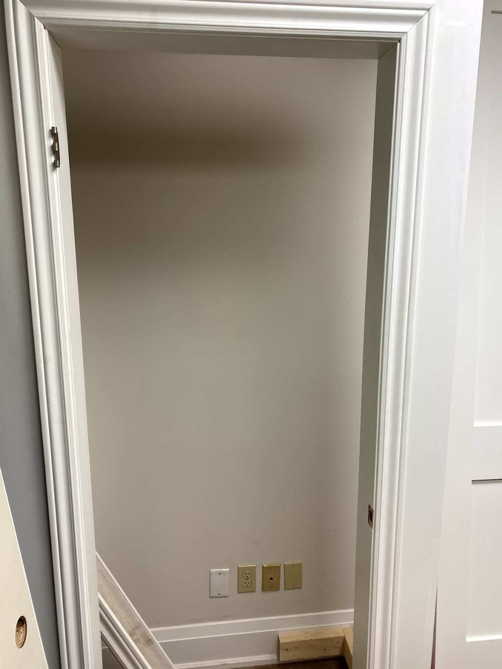 Majestic door and trim | 185 Clayton Dr unit 2 & 3, Markham, ON L3R 7P3, Canada | Phone: (905) 604-4098