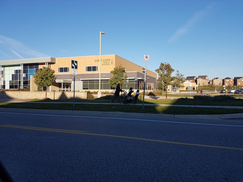Emily Carr Public School | 2255 Pine Glen Rd, Oakville, ON L6M 0G5, Canada | Phone: (905) 827-3928