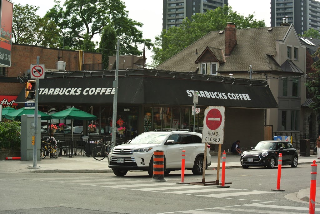 Starbucks | 1088 Yonge St, Toronto, ON M4W 2L4, Canada | Phone: (416) 924-0697