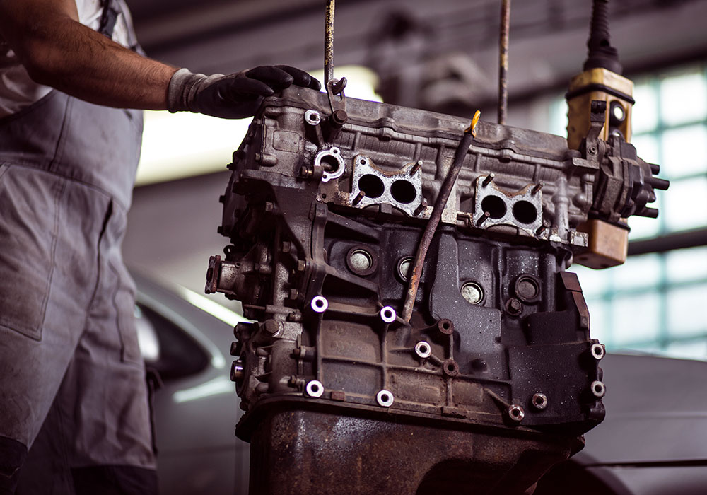 Paradise Truck & Trailer Repairs Inc. | 6404 Burbank Rd SE, Calgary, AB T2H 2C2, Canada | Phone: (403) 243-1225