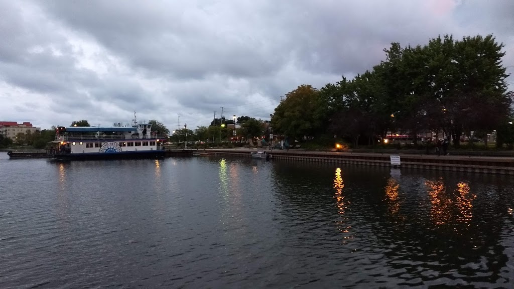 Mariposa Landing | 430 Couchiching Point Rd, Orillia, ON L3V 6P8, Canada | Phone: (705) 326-4660