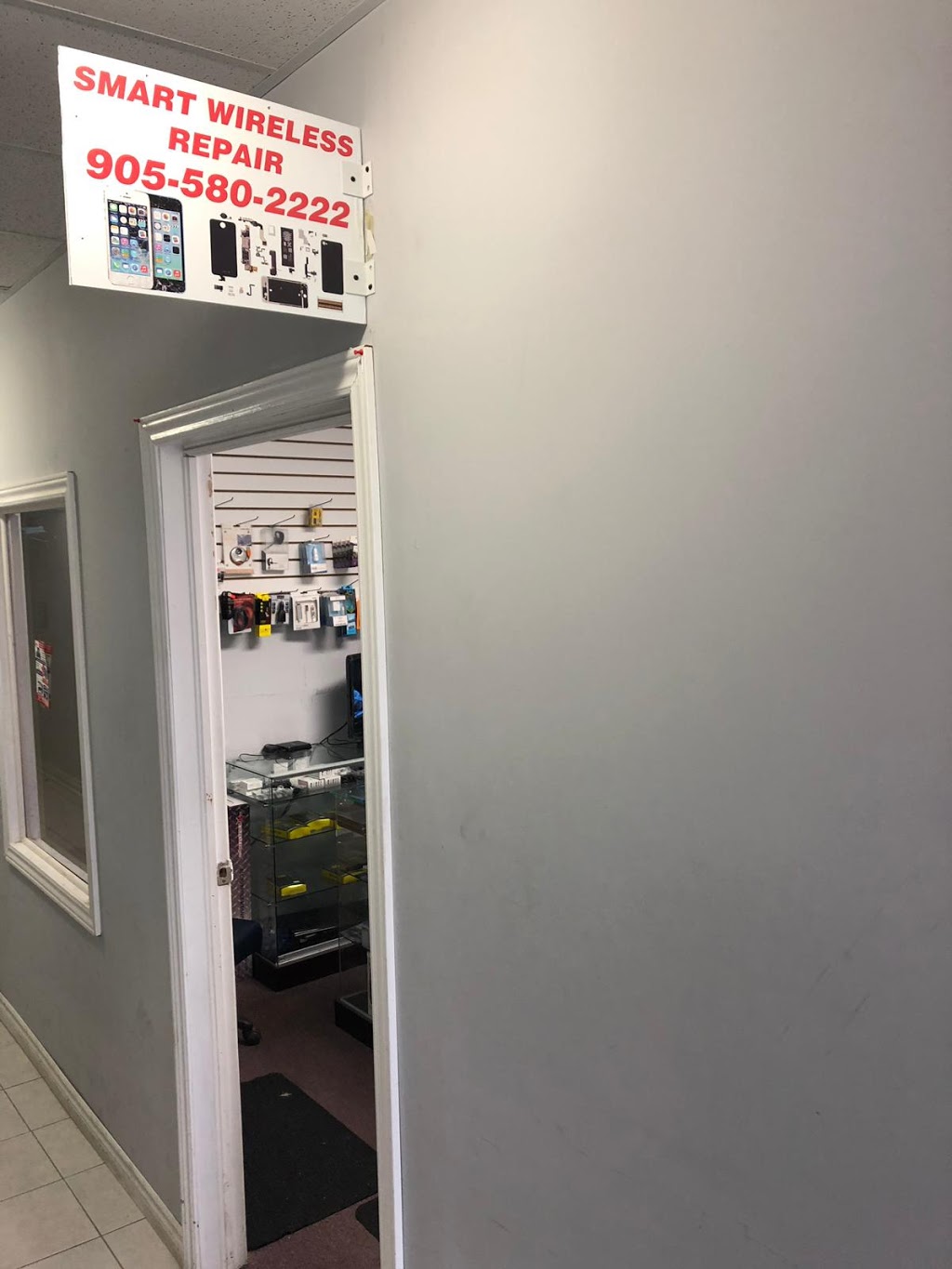 Smart wireless repair brampton | 519 Ray Lawson Blvd unit 3, Brampton, ON L6Y 0N2, Canada | Phone: (905) 580-2222
