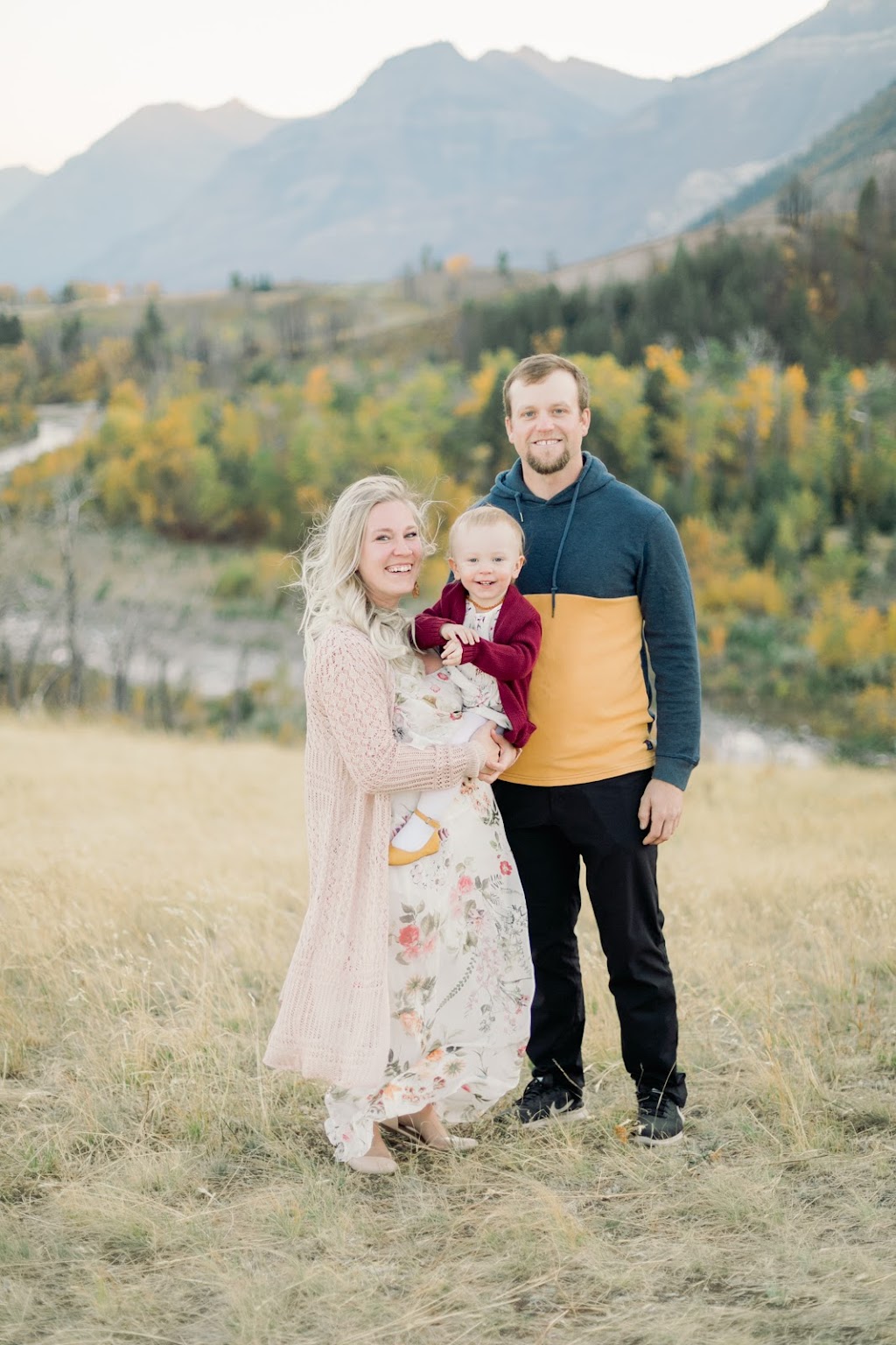 Tamara Rzan - eXp Realty - Real Estate Agent | Box 86, Bellevue, AB T0K 0C0, Canada | Phone: (403) 563-0660