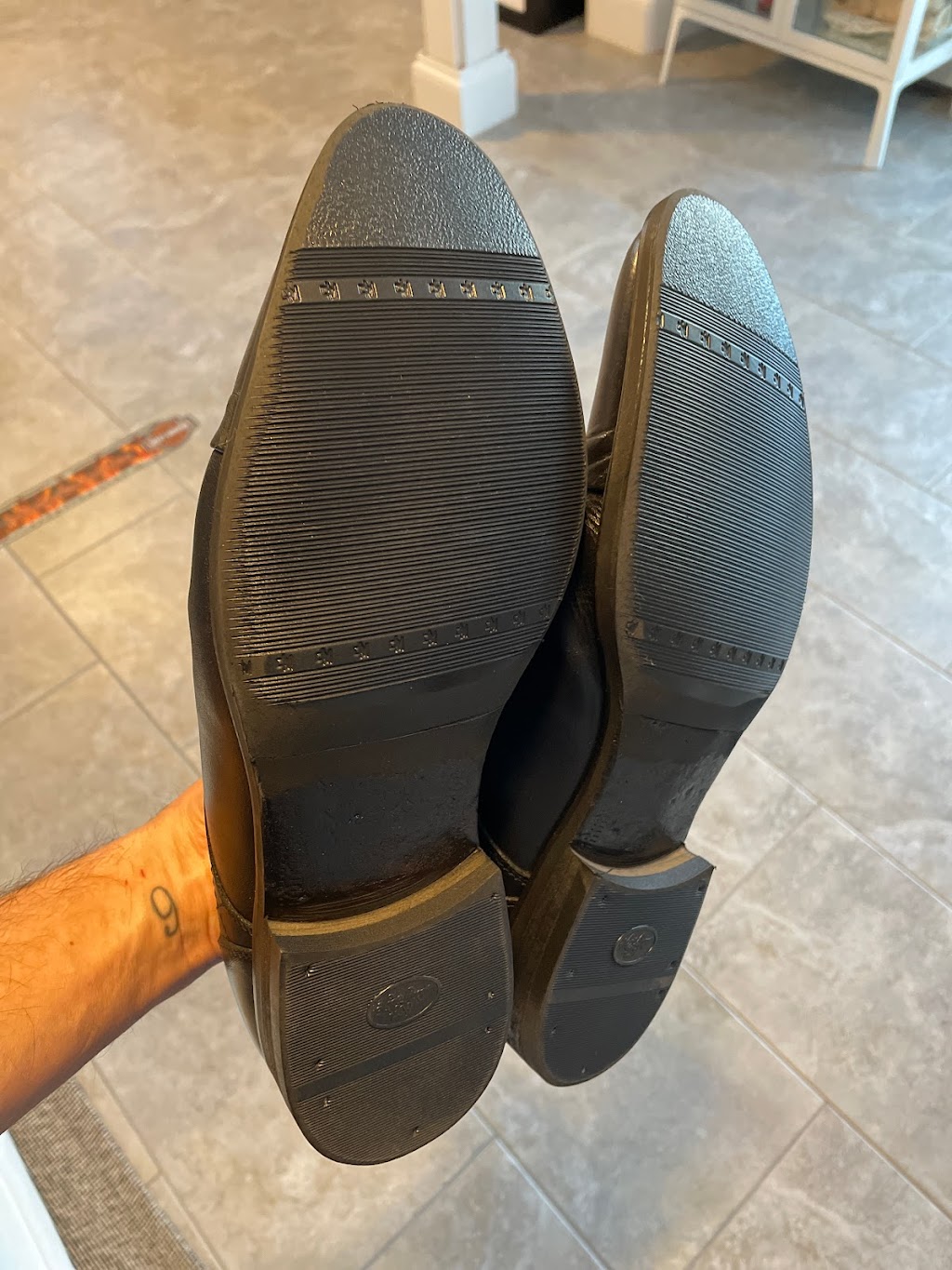 Quinpool Shoe Repair | 6423 Quinpool Rd, Halifax, NS B3L 1A8, Canada | Phone: (902) 423-6592