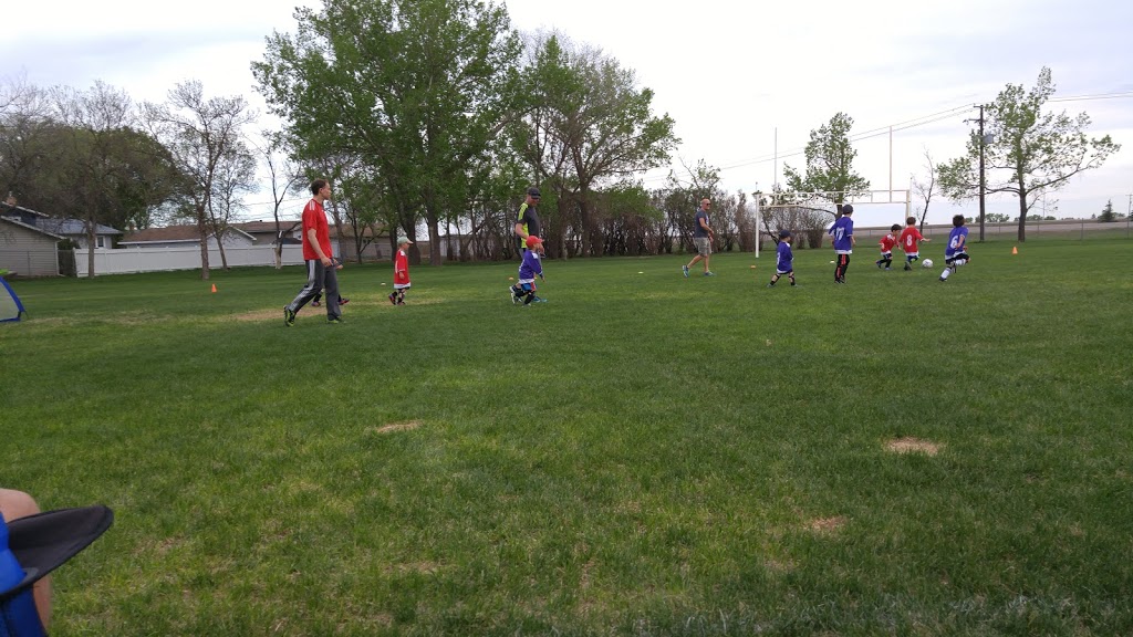 Richardson Park | 156 Shannon Rd, Regina, SK S4S 5E4, Canada | Phone: (306) 777-7000